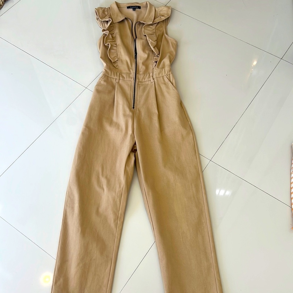 Strut and bolt jumper